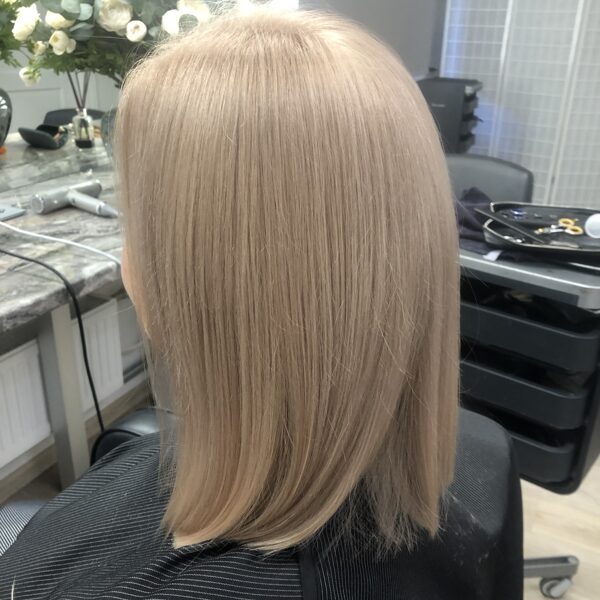 #blondumatukrāsošana #blondehair