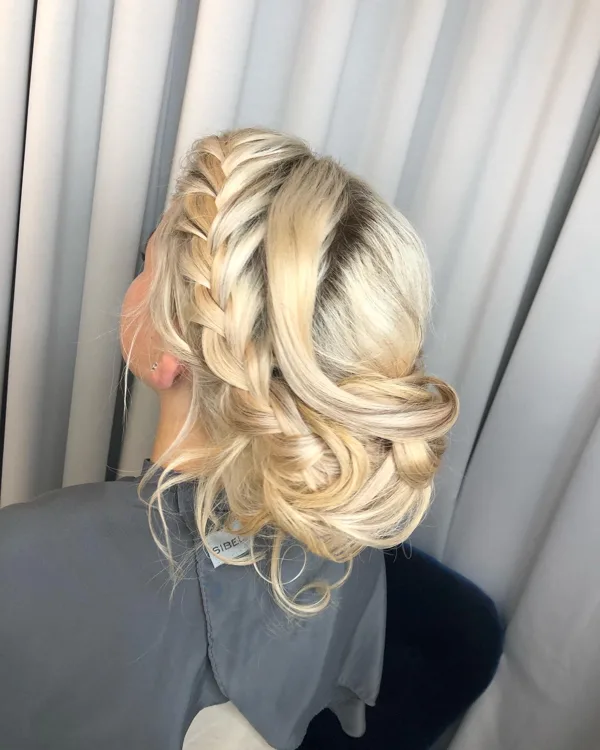 #frizūraballītei #partyhairstyle #eveninghaistyle #vakarfrizūra